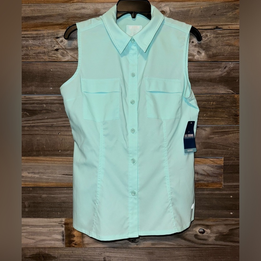 Reel Legend- womens small-performance outfitter- Mariner